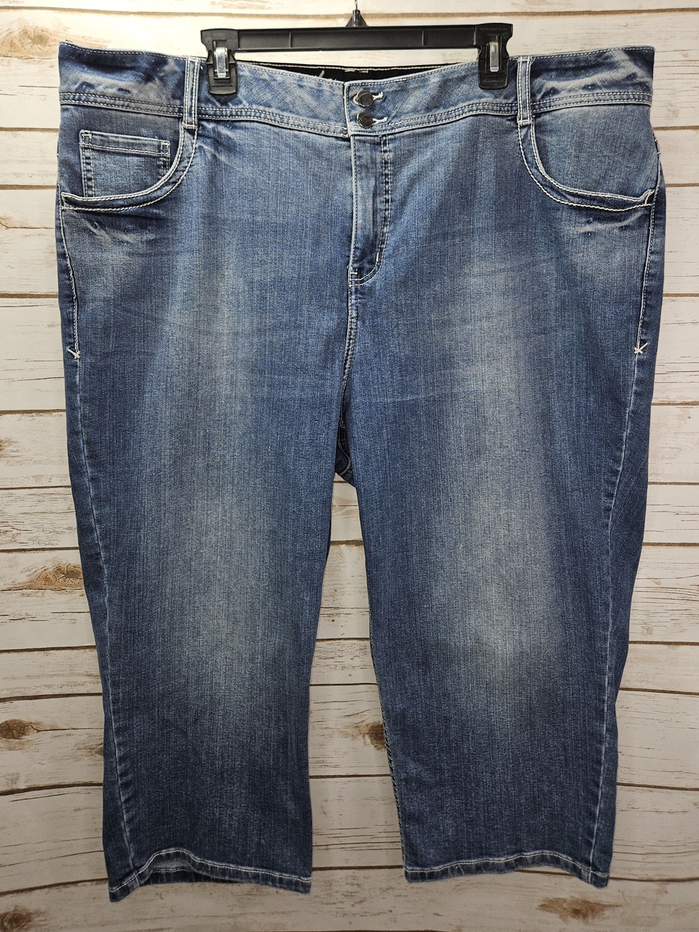 Lane Bryant Jean Capri Tighter Tummy Size 24